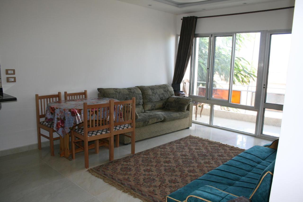 Apartment Maamoura 2 *