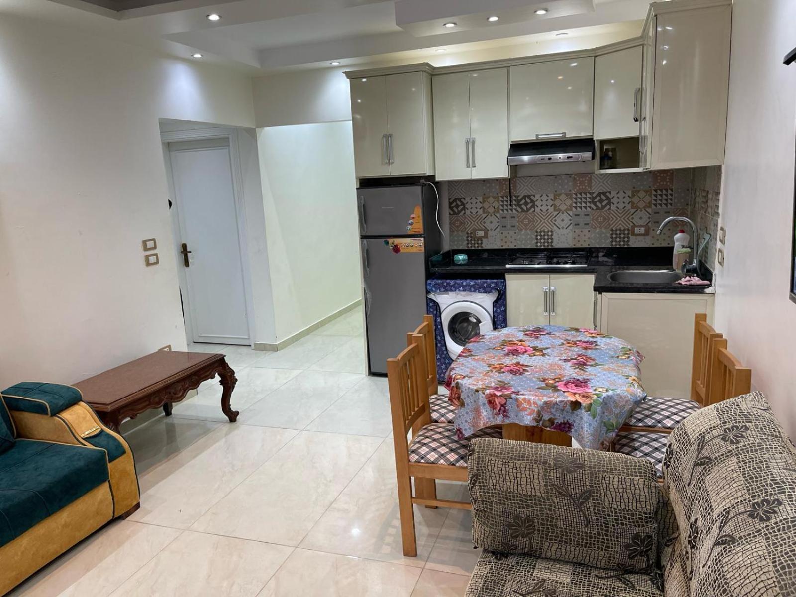 Apartment Maamoura 2 *